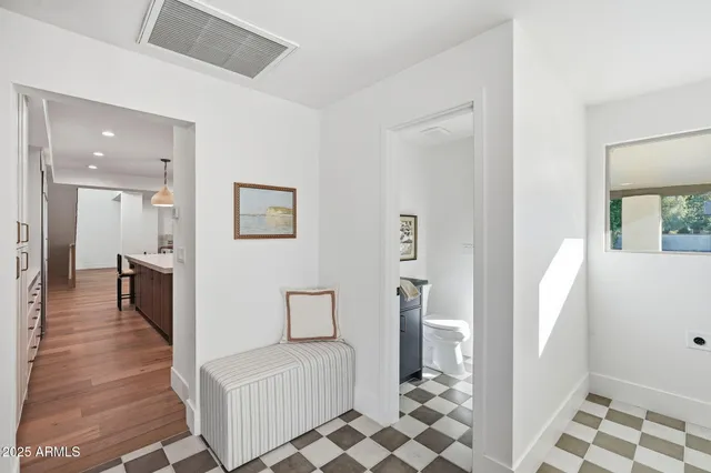 $2,699,500 | 2173 East La Vieve Lane, Tempe, AZ 85284