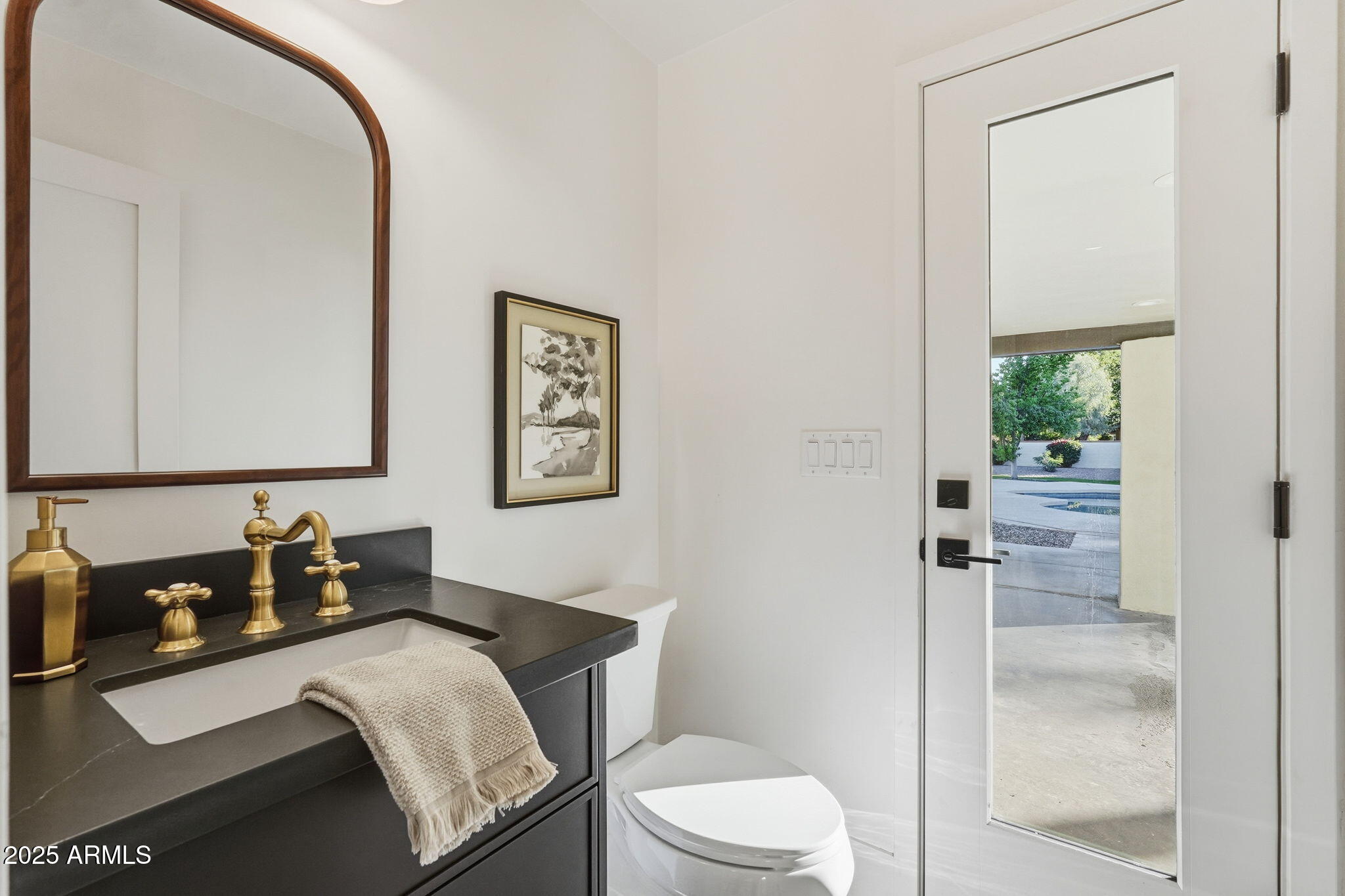 2173 East La Vieve Lane Tempe, AZ 85284 - Photo 50 of 98 Main Floor - Powder Room/Pool Bathroom