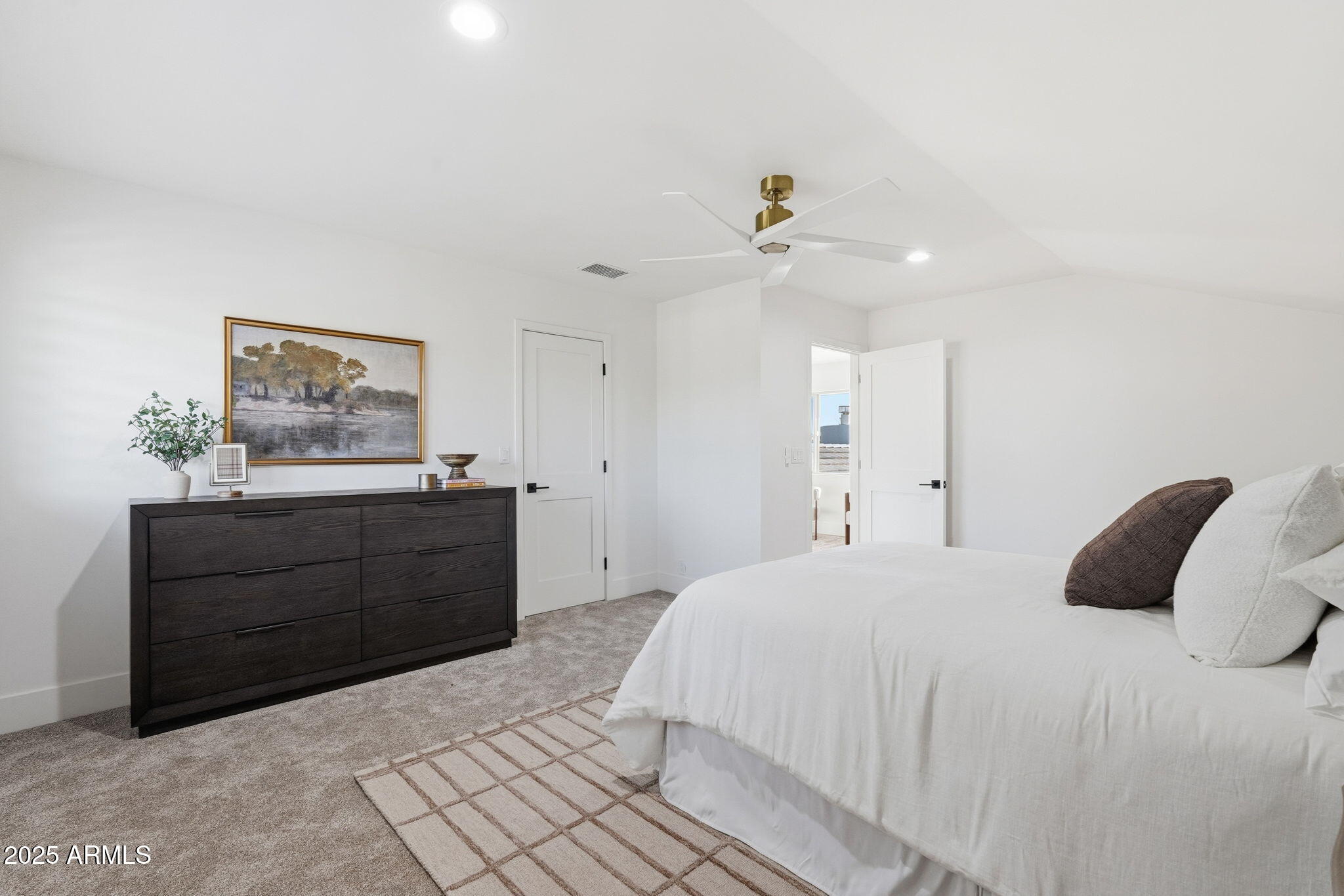 2173 East La Vieve Lane Tempe, AZ 85284 - Photo 54 of 98 Upstairs - Bedroom 2