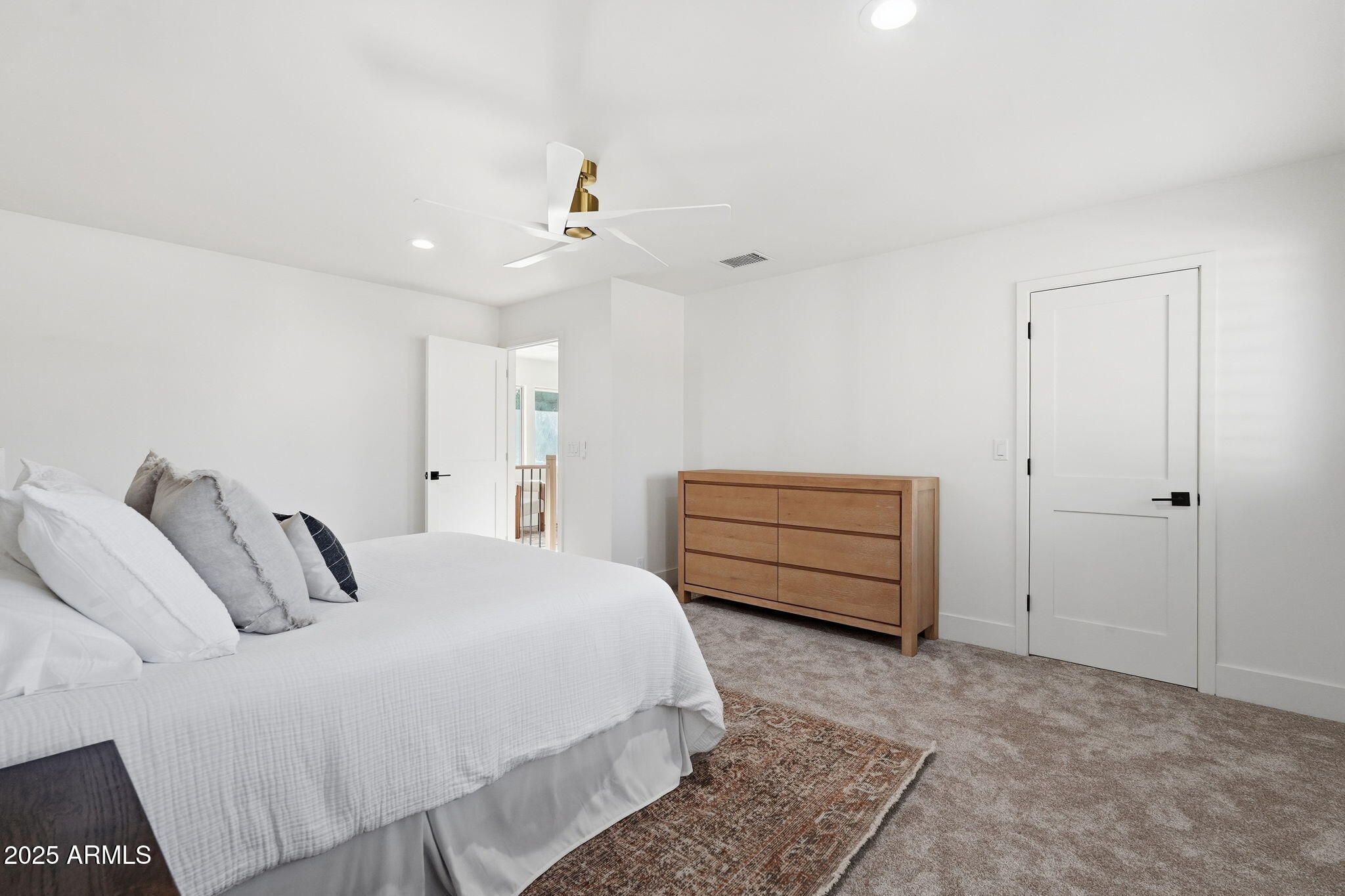 2173 East La Vieve Lane Tempe, AZ 85284 - Photo 59 of 98 Upstairs - Bedroom 3