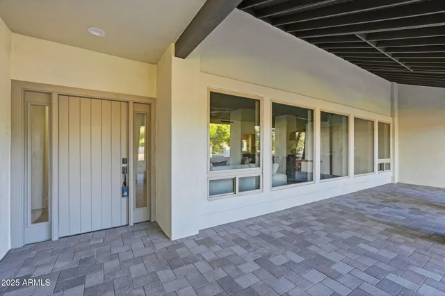 $2,699,500 | 2173 East La Vieve Lane, Tempe, AZ 85284