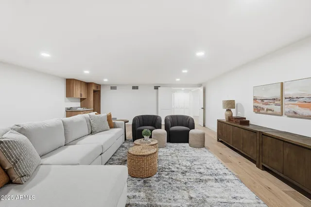 $2,699,500 | 2173 East La Vieve Lane, Tempe, AZ 85284