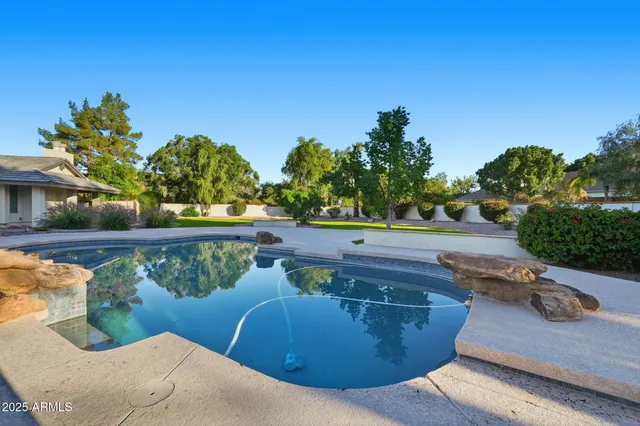 $2,699,500 | 2173 East La Vieve Lane, Tempe, AZ 85284