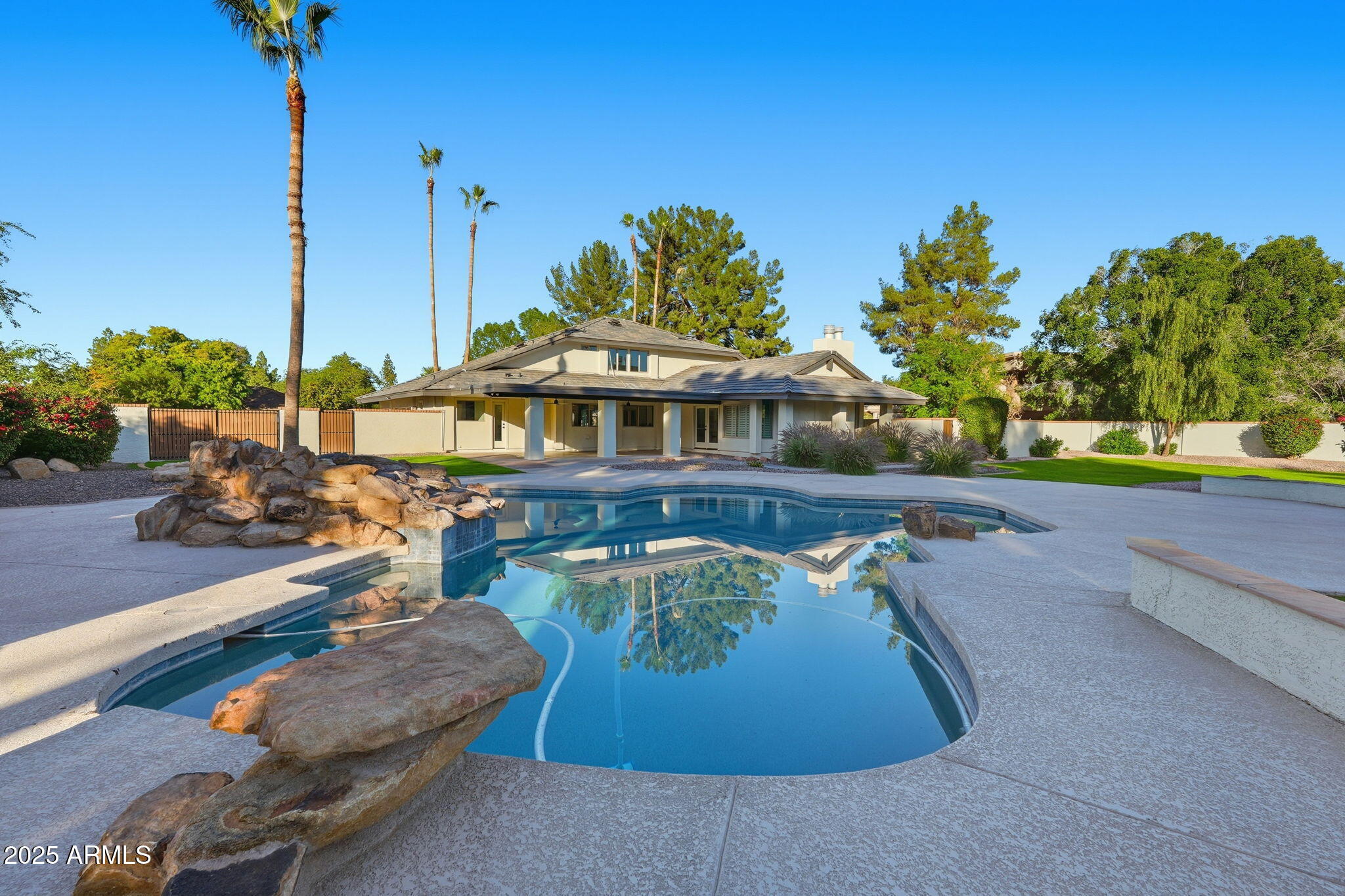 2173 East La Vieve Lane Tempe, AZ 85284 - Photo 87 of 98 Backyard