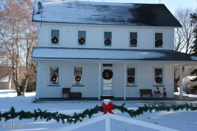 127 Valleyview Road Greentown, PA 18426 - Photo 48 of 66 a front view of a house with garden