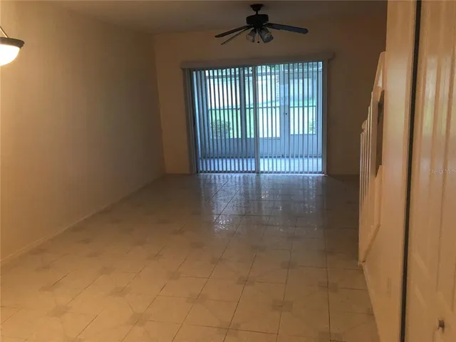 $1,725 | 2302 Lake Woodberry Circle, Brandon, FL 33510