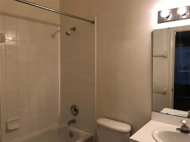 $1,725 | 2302 Lake Woodberry Circle, Brandon, FL 33510