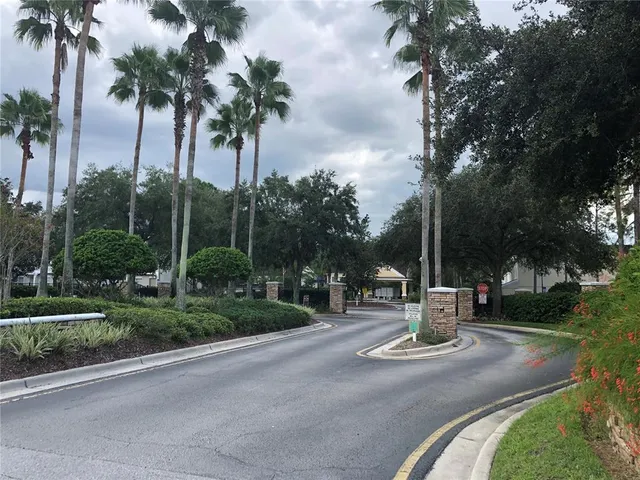 $1,725 | 2302 Lake Woodberry Circle, Brandon, FL 33510