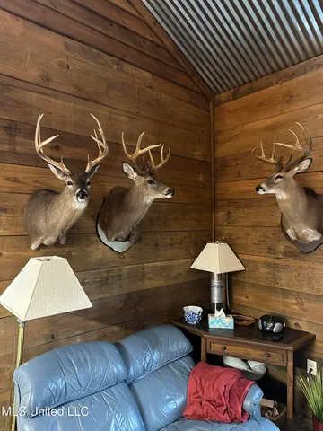 $1,295,000 | Weir-Highpoint Road, McCool, MS 39108