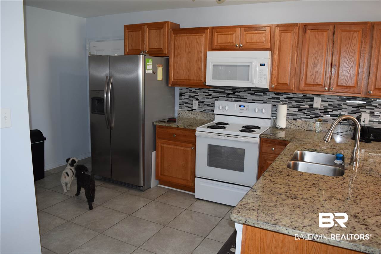 15150 Marem Drive Foley, AL 36535 - Photo 9 of 30 Room to move