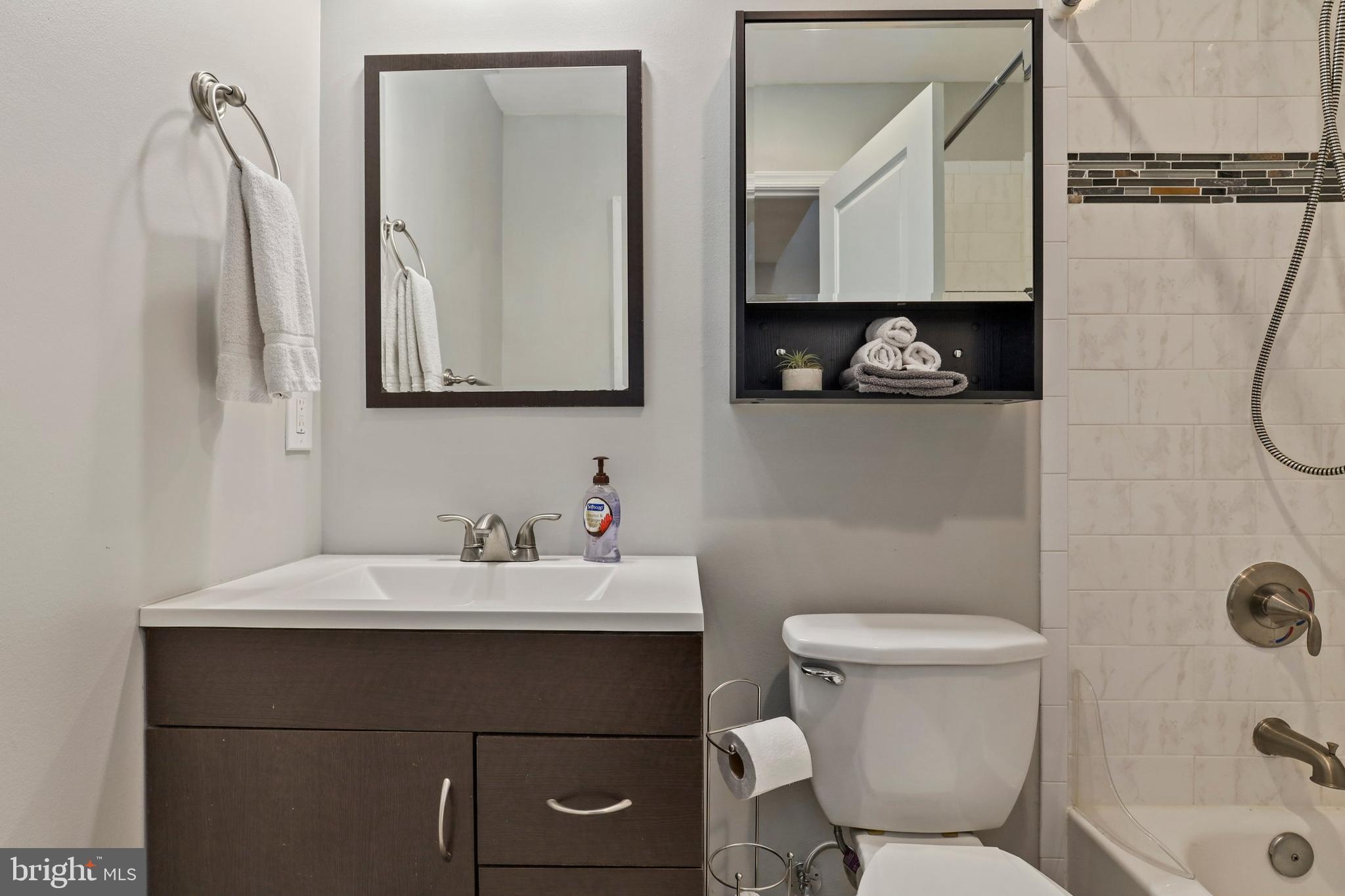 1177 3rd Street Northeast Washington, DC 20002 - Photo 21 of 33