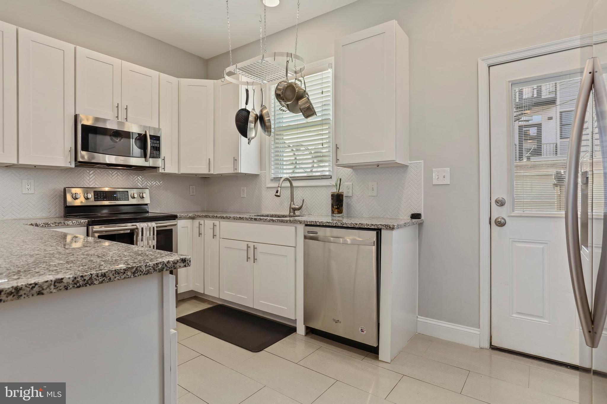 1177 3rd Street Northeast Washington, DC 20002 - Photo 10 of 33
