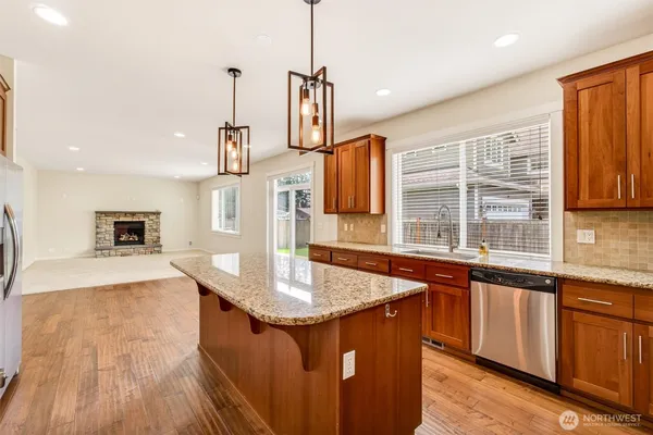 $3,495 | 12408 54th Drive Northeast, Marysville, WA 98271
