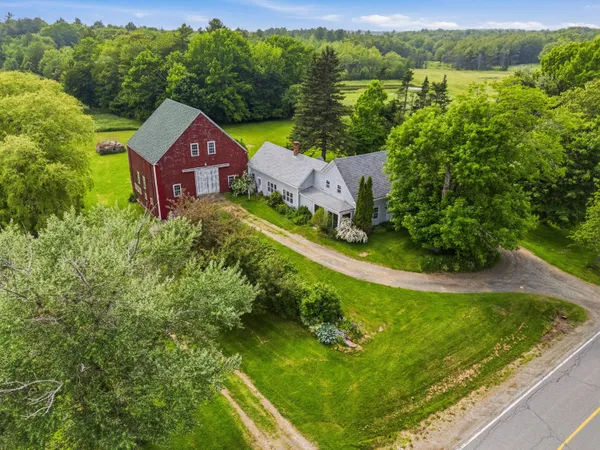 $489,000 | 712 River Road, Cushing, ME 04563