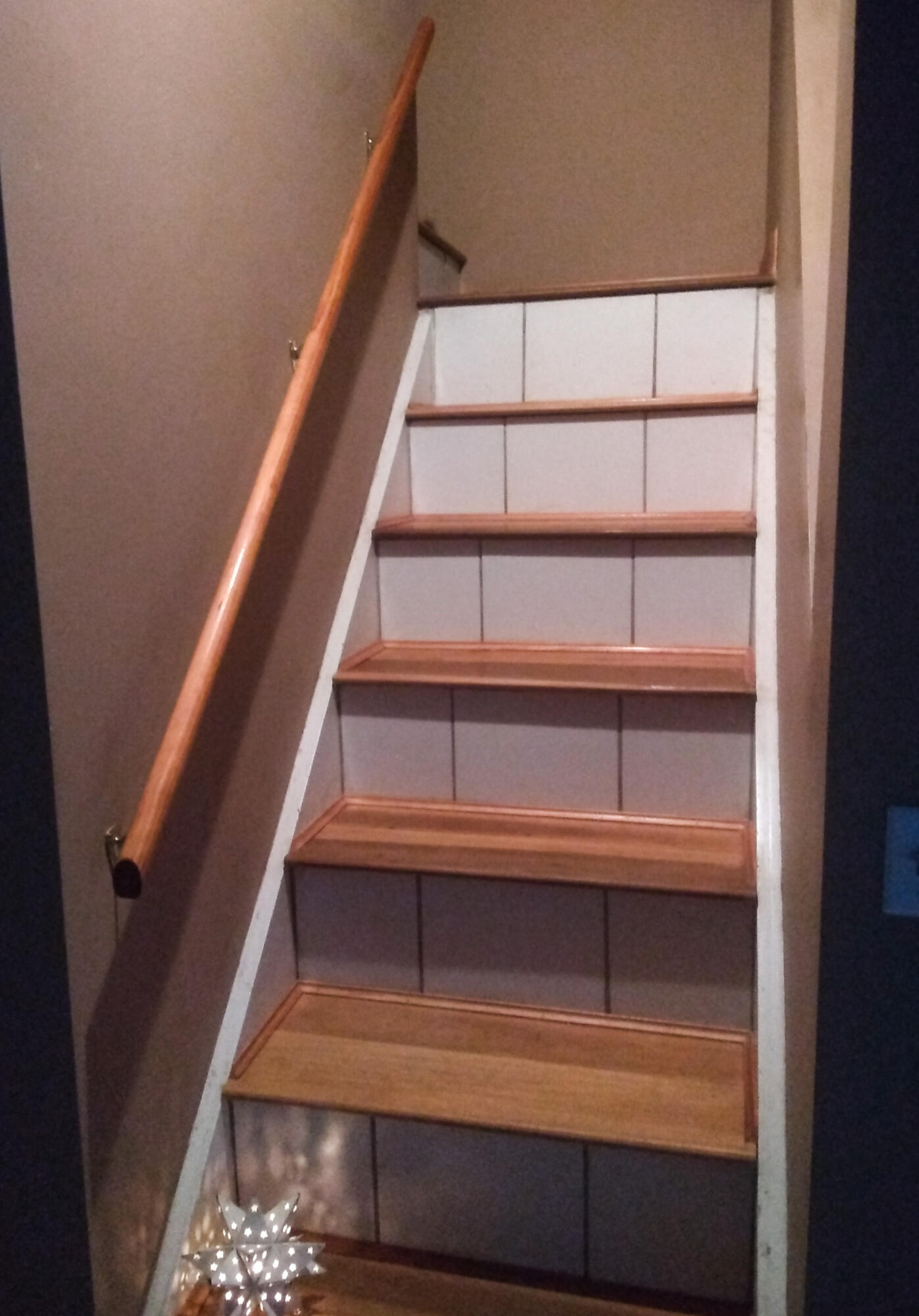 9630 Southwest 74th Street Miami, FL 33173 - Photo 15 of 20 HINKLE NEW PIC STAIRS TO LOFT