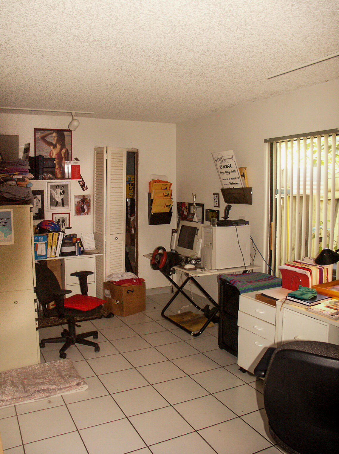 9630 Southwest 74th Street Miami, FL 33173 - Photo 18 of 20 HINKLE NEW PIC DEN