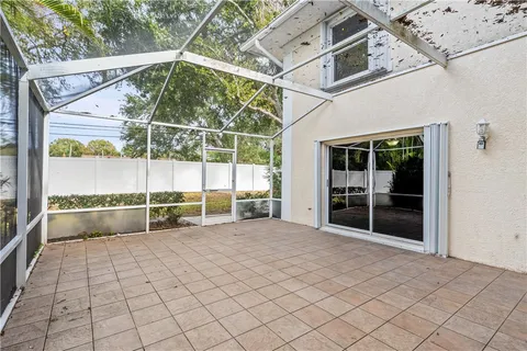$199,999 | 1536 North Lawnwood Circle, Unit 3, Fort Pierce, FL 34950