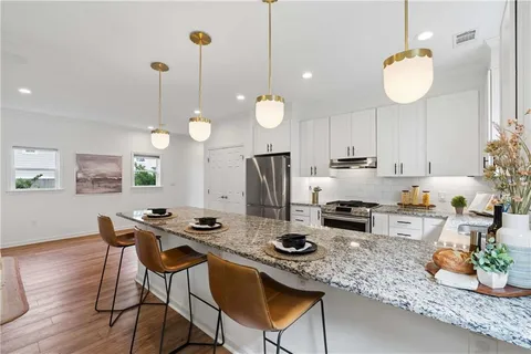 $725,000 | 226 Farrington Avenue Southeast, Atlanta, GA 30315