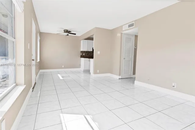 $206,000 | 1333 South Dixie Highway, Unit 222, Deerfield Beach, FL 33441