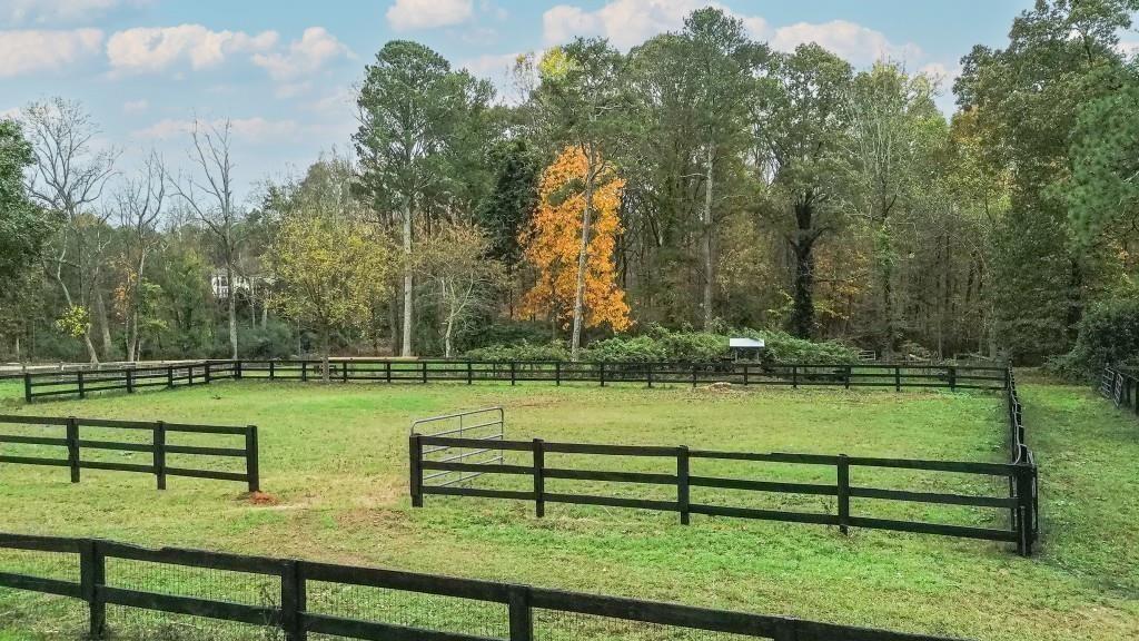 15585 South Thompson Road Alpharetta, GA 30004 - Photo 41 of 49