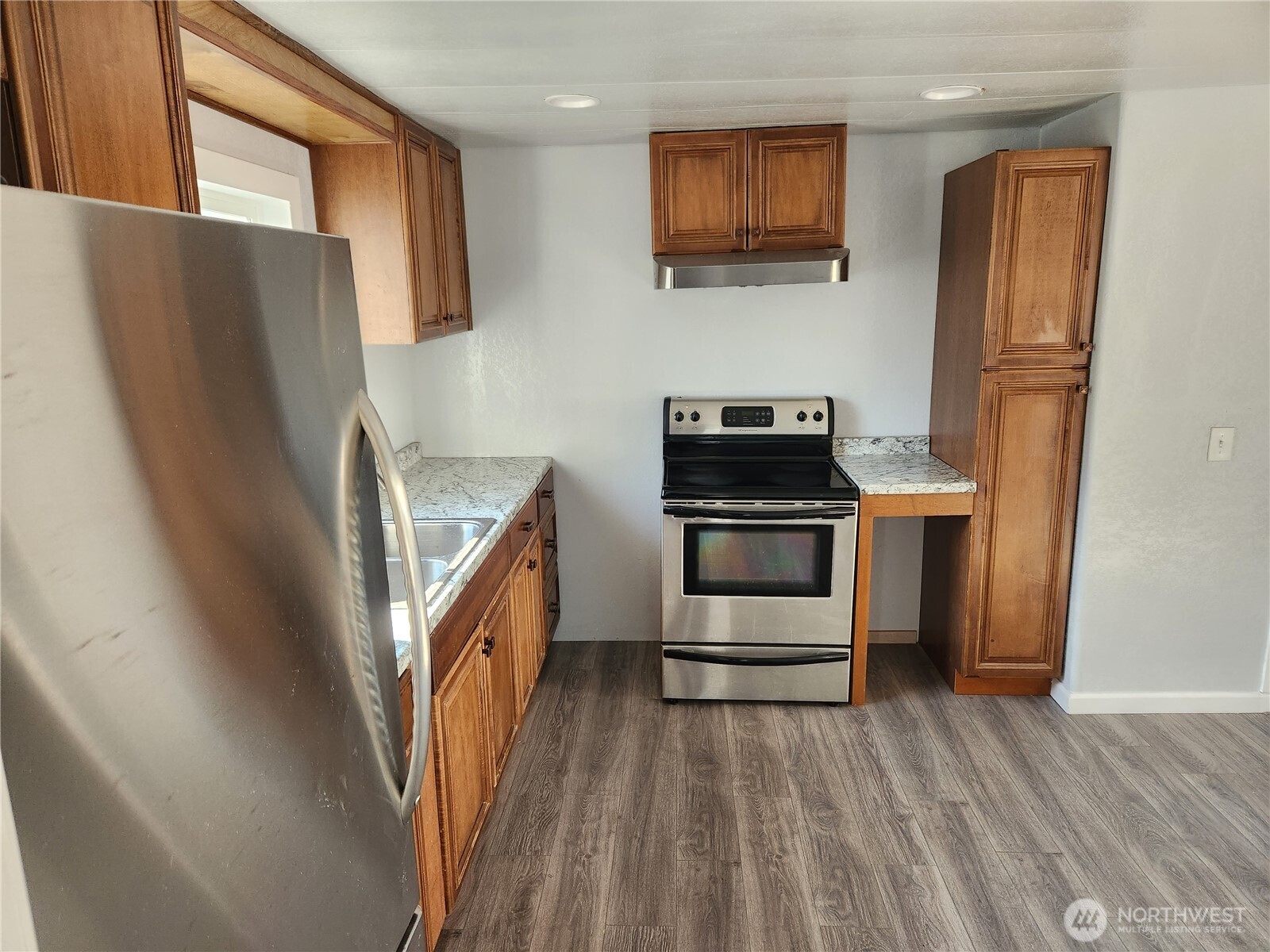 2958 Northwest Mountain View Road, Unit F Silverdale, WA 98383 - Photo 9 of 22 Gallery Image 9