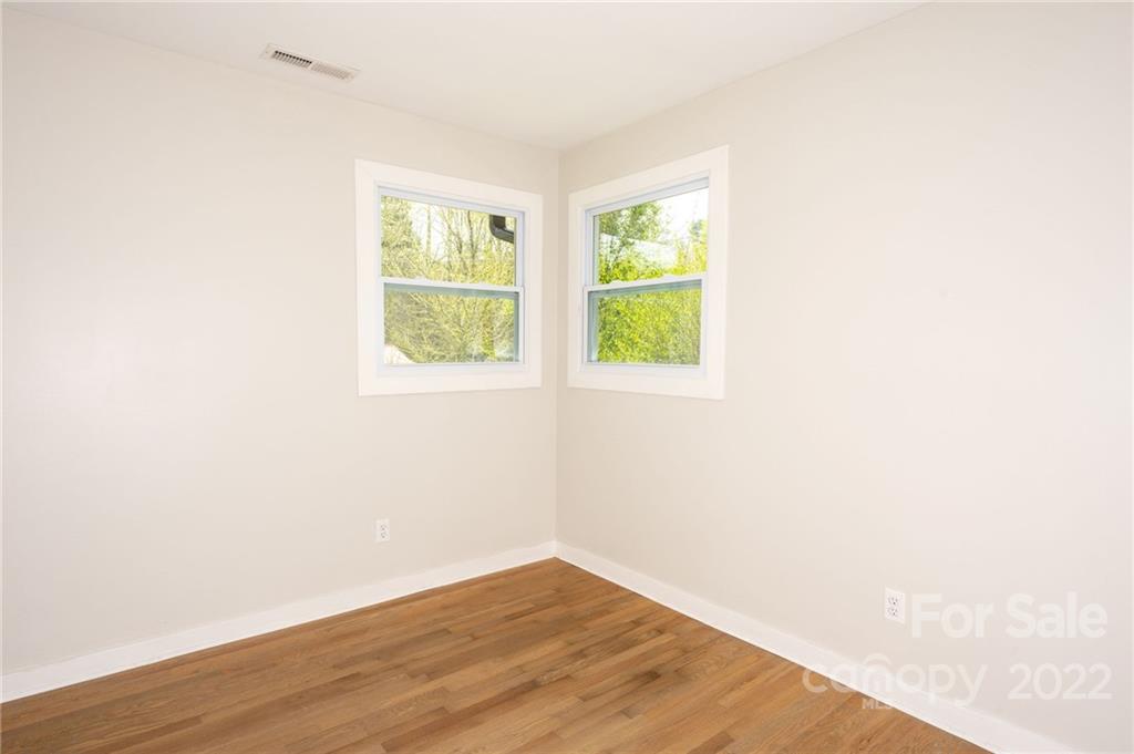 19 Cub Road Asheville, NC 28806 - Photo 14 of 23 Gallery Image 14
