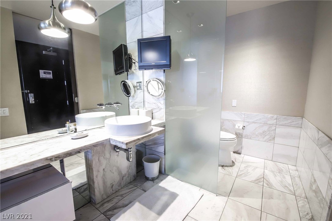 4381 West Flamingo Road, Unit 19305 Las Vegas, NV 89103 - Photo 12 of 25