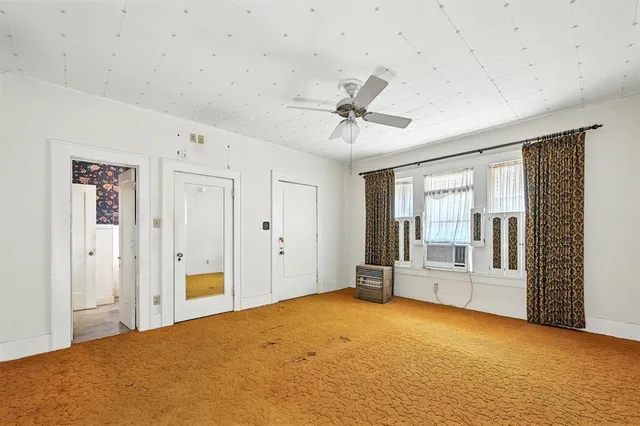 a view of livingroom with hardwood
