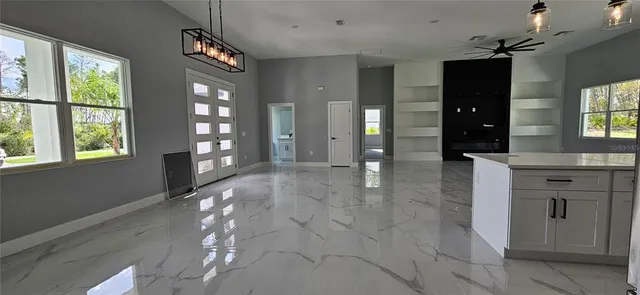a view interior of a house with an entryway