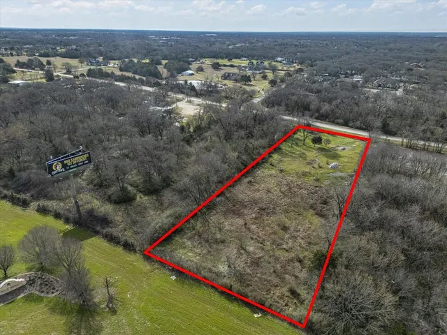 a view of an outdoor space with a lake view