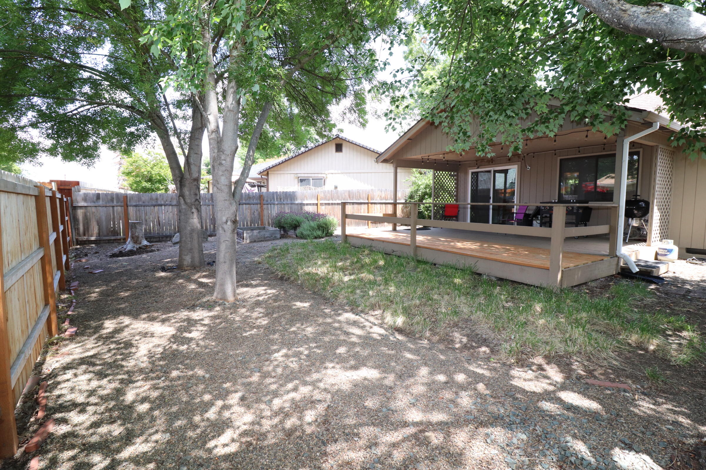 2923 Aldersgate Road Medford, OR 97504 - Photo 31 of 35 IMG_1667