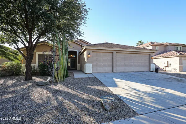 $2,400 | 333 West Raven Drive, Chandler, AZ 85286