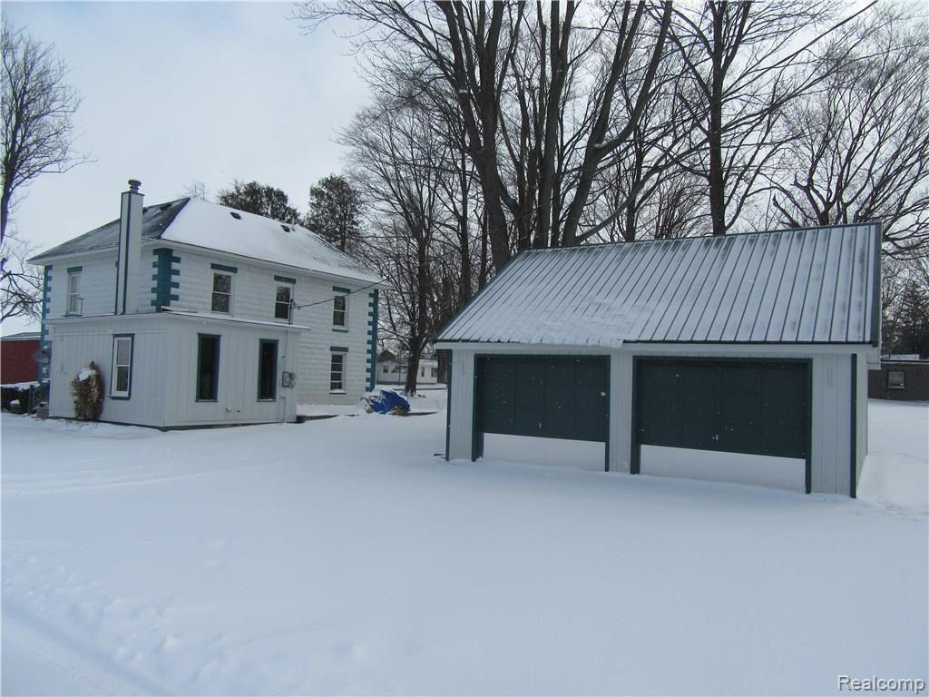 4904 Main Street Applegate, MI 48401 - Photo 7 of 39 IMG_7281.JPG
