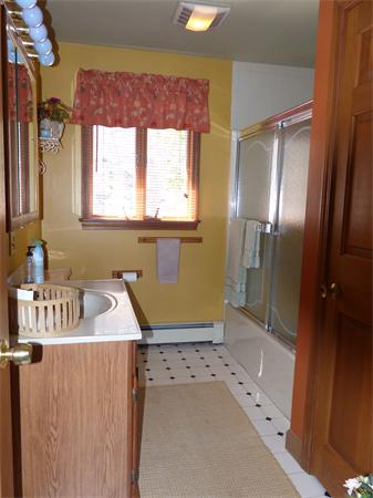 97 Whitehall Road Amesbury, MA 01913 - Photo 15 of 30 Gallery Image 15