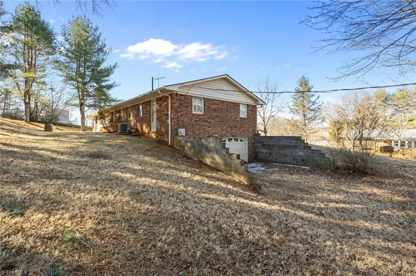 $269,999 | 1017 Lawson Alley Lane, Lawsonville, NC 27022