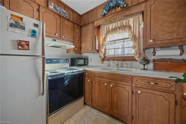 $269,999 | 1017 Lawson Alley Lane, Lawsonville, NC 27022