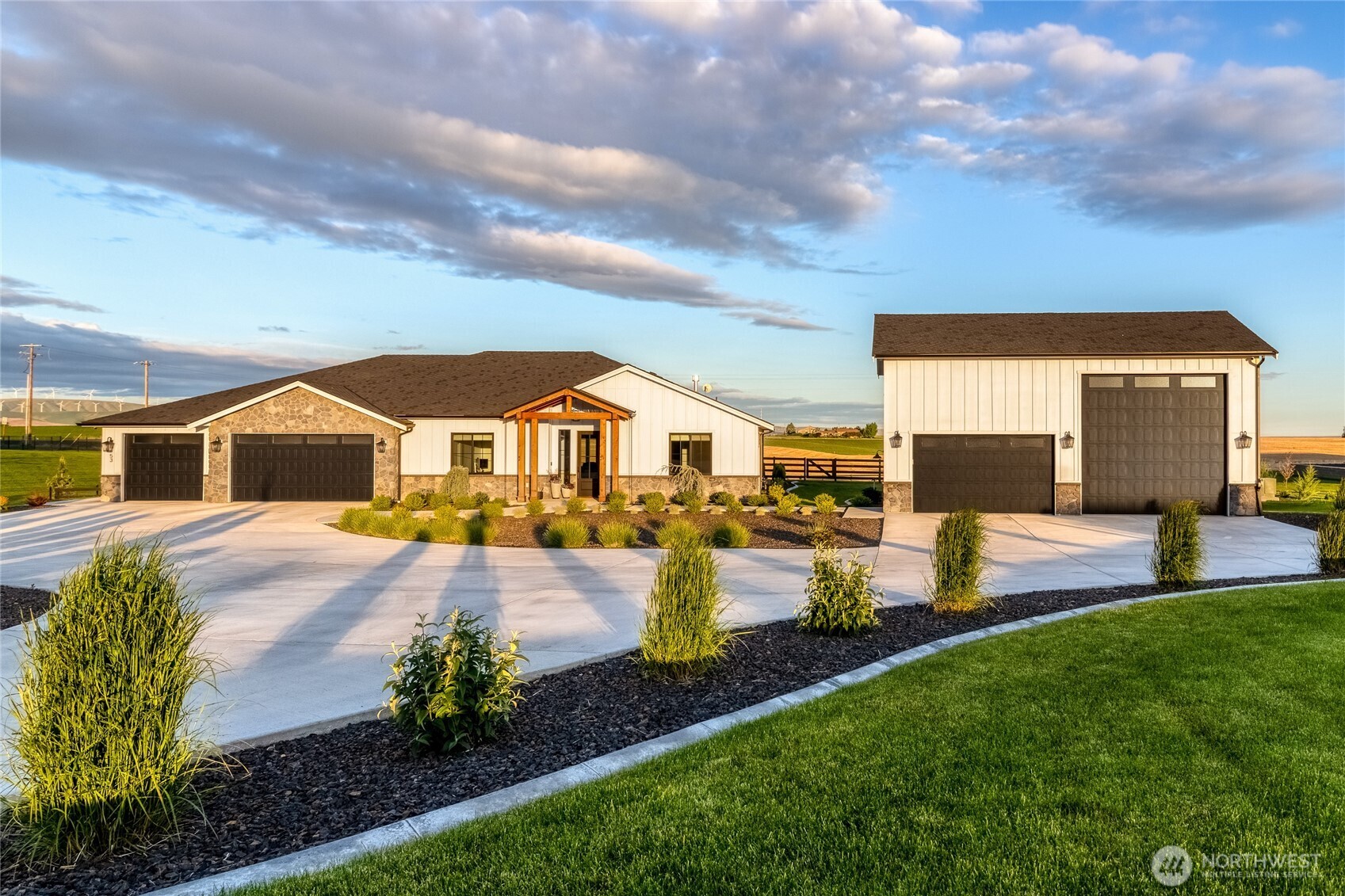 53 Daybreak Road Walla Walla, WA 99362 - Photo 1 of 40