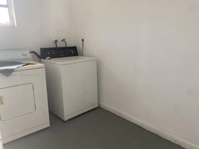 $2,200 | 5904 Southwest 27th Street, Unit S, West Park, FL 33023