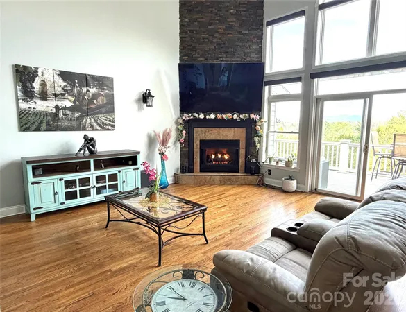 $795,000 | 5 Gemini Heights, Weaverville, NC 28787