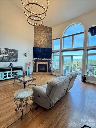 $795,000 | 5 Gemini Heights, Weaverville, NC 28787