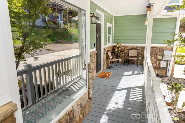 $795,000 | 5 Gemini Heights, Weaverville, NC 28787