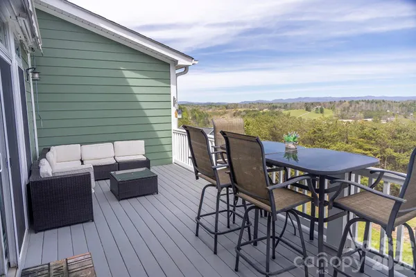 $795,000 | 5 Gemini Heights, Weaverville, NC 28787