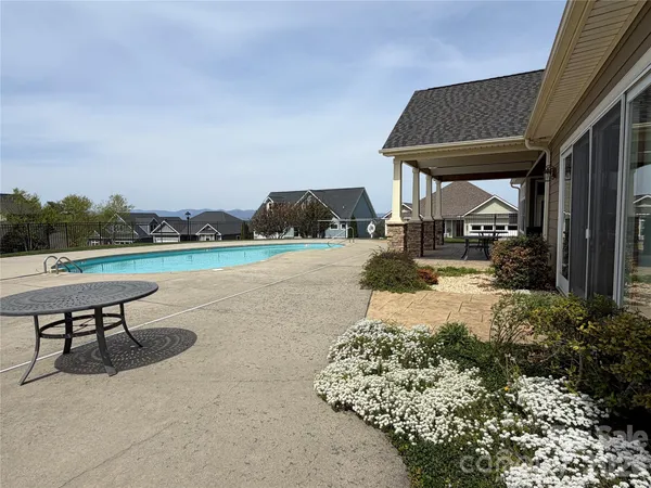 $795,000 | 5 Gemini Heights, Weaverville, NC 28787