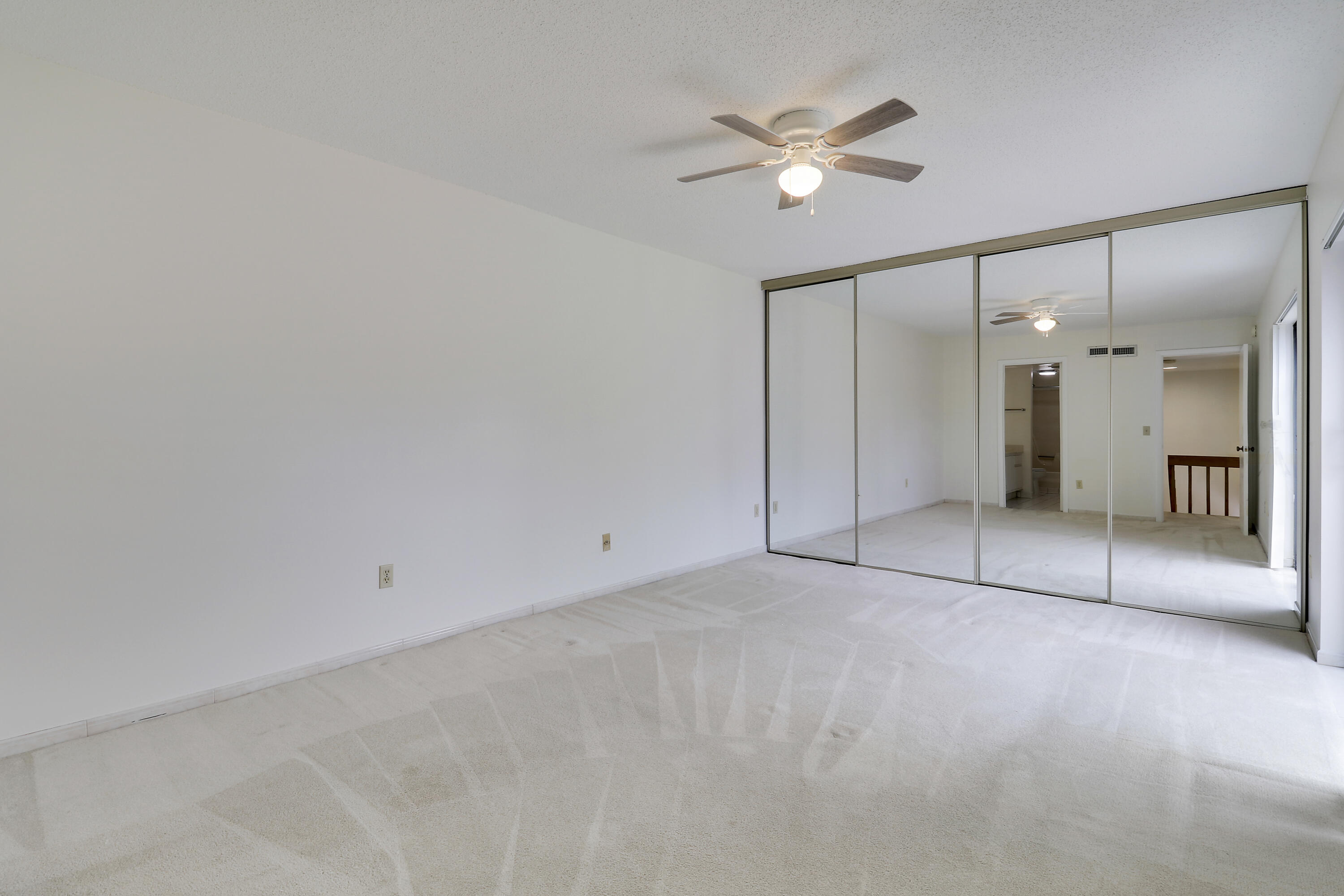 825 Center Street, Unit 49C Jupiter, FL 33458 - Photo 36 of 62 House2-20