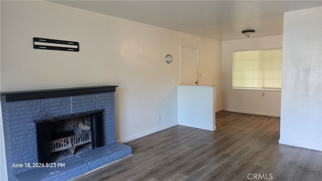 39 Franciscan Way Chico, CA 95973 - Photo 7 of 37 view towards dining room