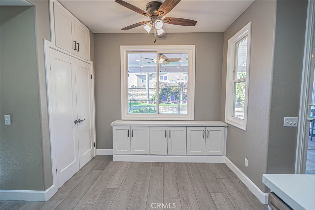 30401 Servilla Place Castaic, CA 91384 - Photo 19 of 46