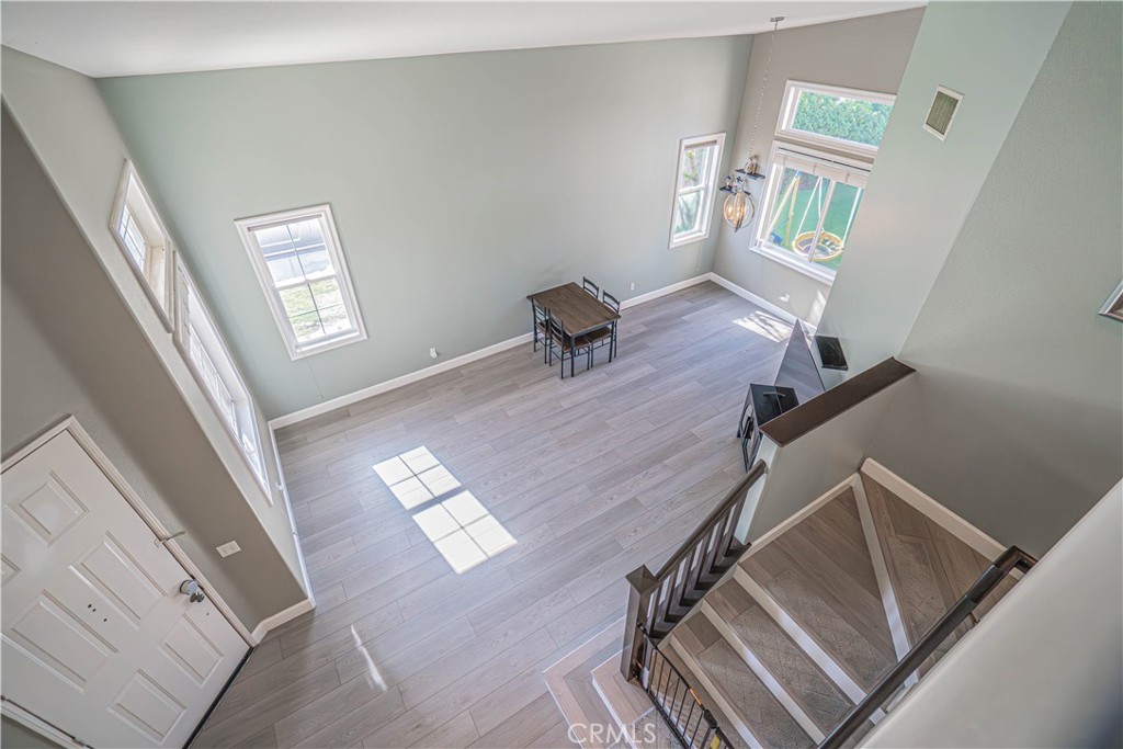 30401 Servilla Place Castaic, CA 91384 - Photo 23 of 46