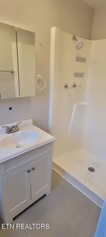 $1,675 | 360 Oak Hill Drive, Crossville, TN 38572