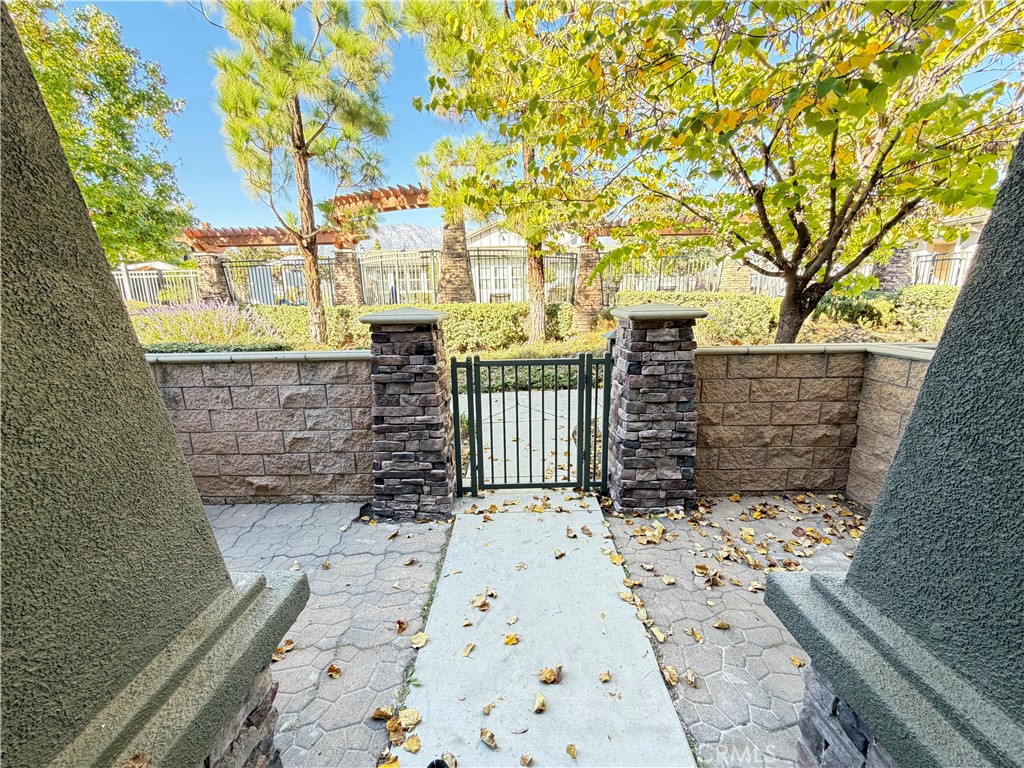 9494 Jack Rabbit Drive Rancho Cucamonga, CA 91730 - Photo 3 of 45 Gated Front Patio