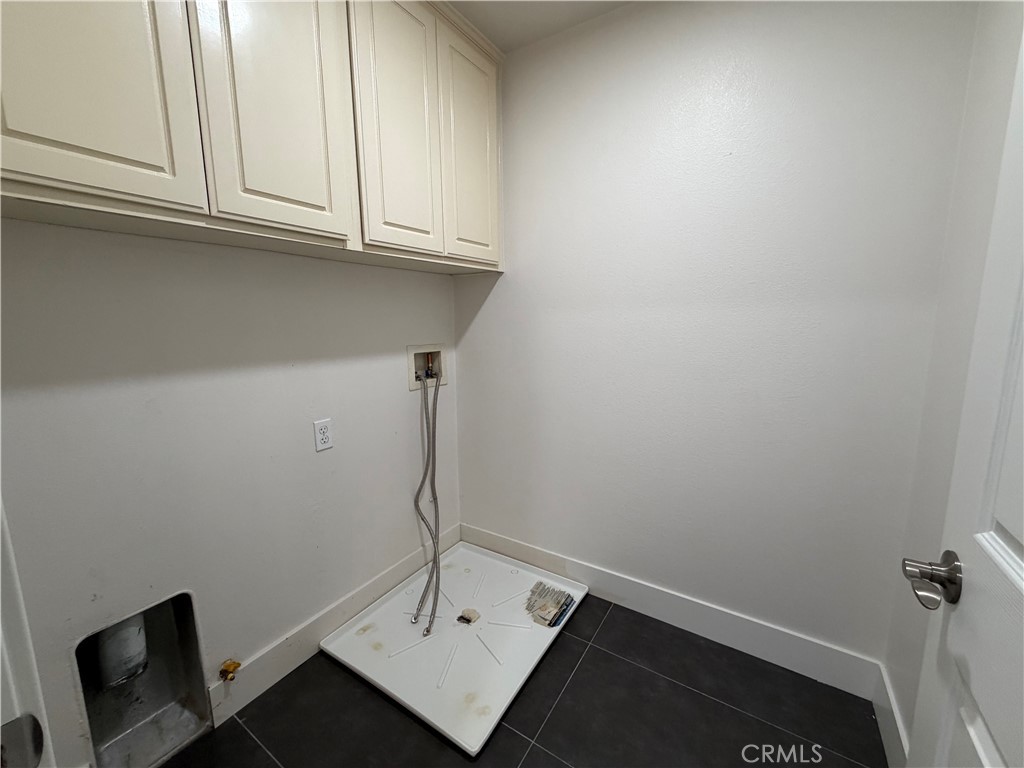 9494 Jack Rabbit Drive Rancho Cucamonga, CA 91730 - Photo 37 of 45 Laundry Room